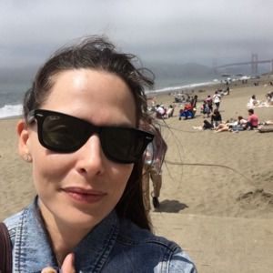 Meet your Posher, Stephanie